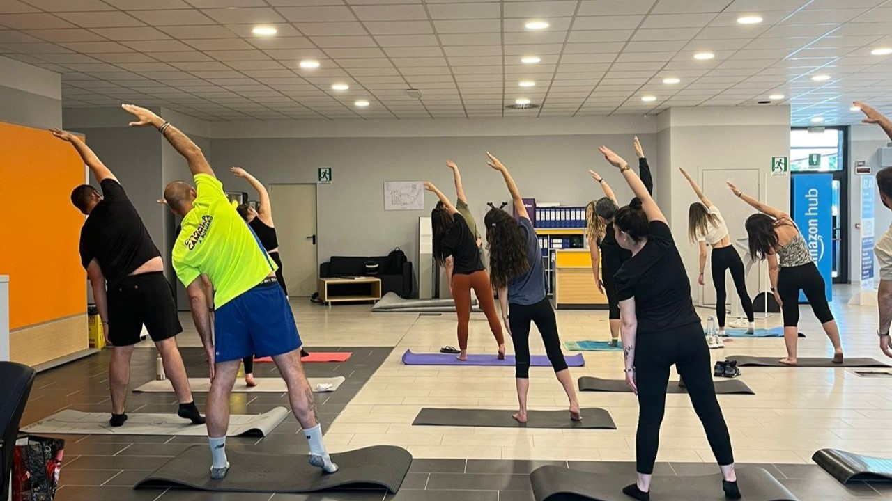 lezione di yoga aziendali